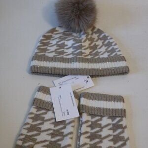 NWT Womens Tina Demel 2PC Camel-Cream Knit Houndstooth Beanie Hat & Gloves Set